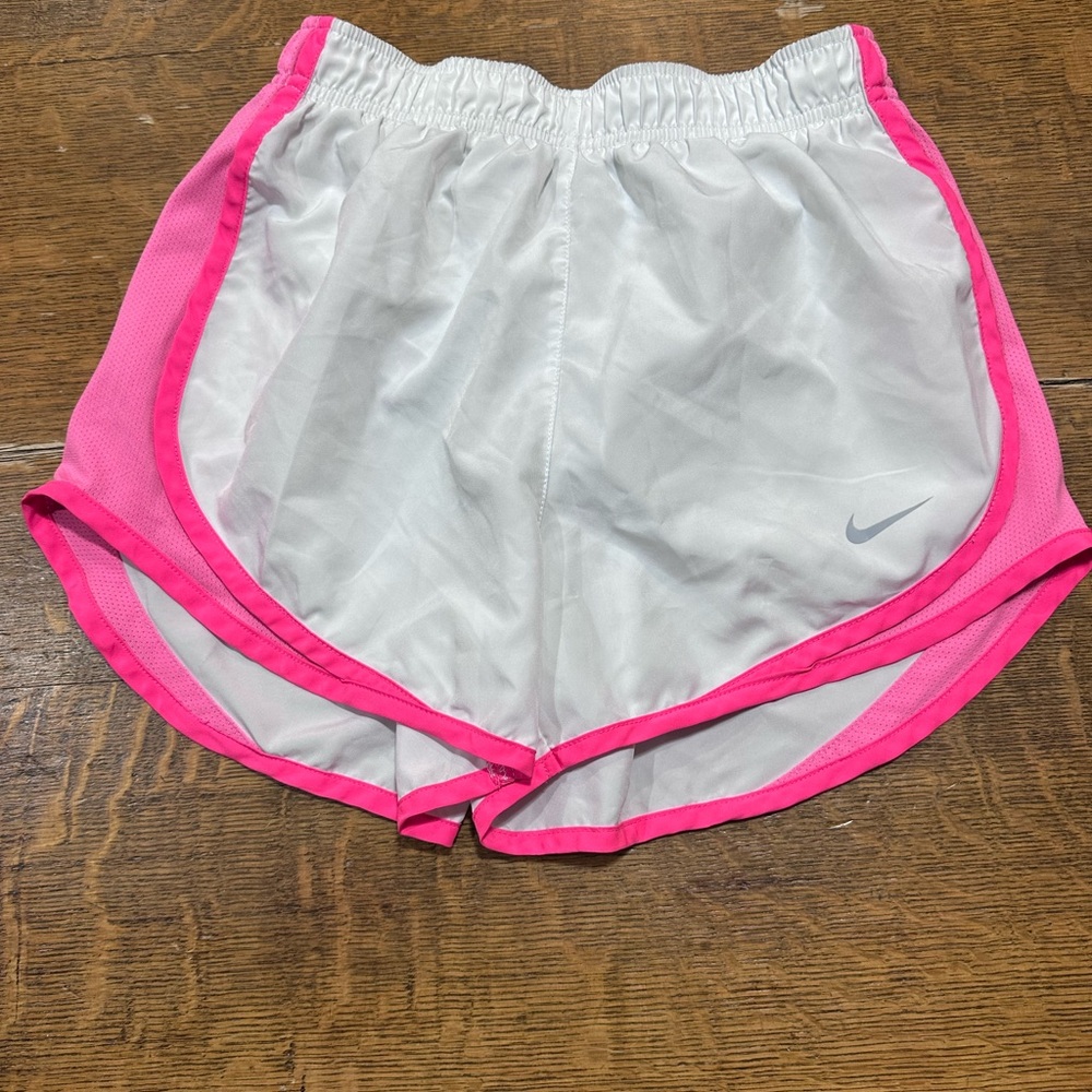 Nike Women's Athletic Shorts in White and Pink Sz XS BIN L